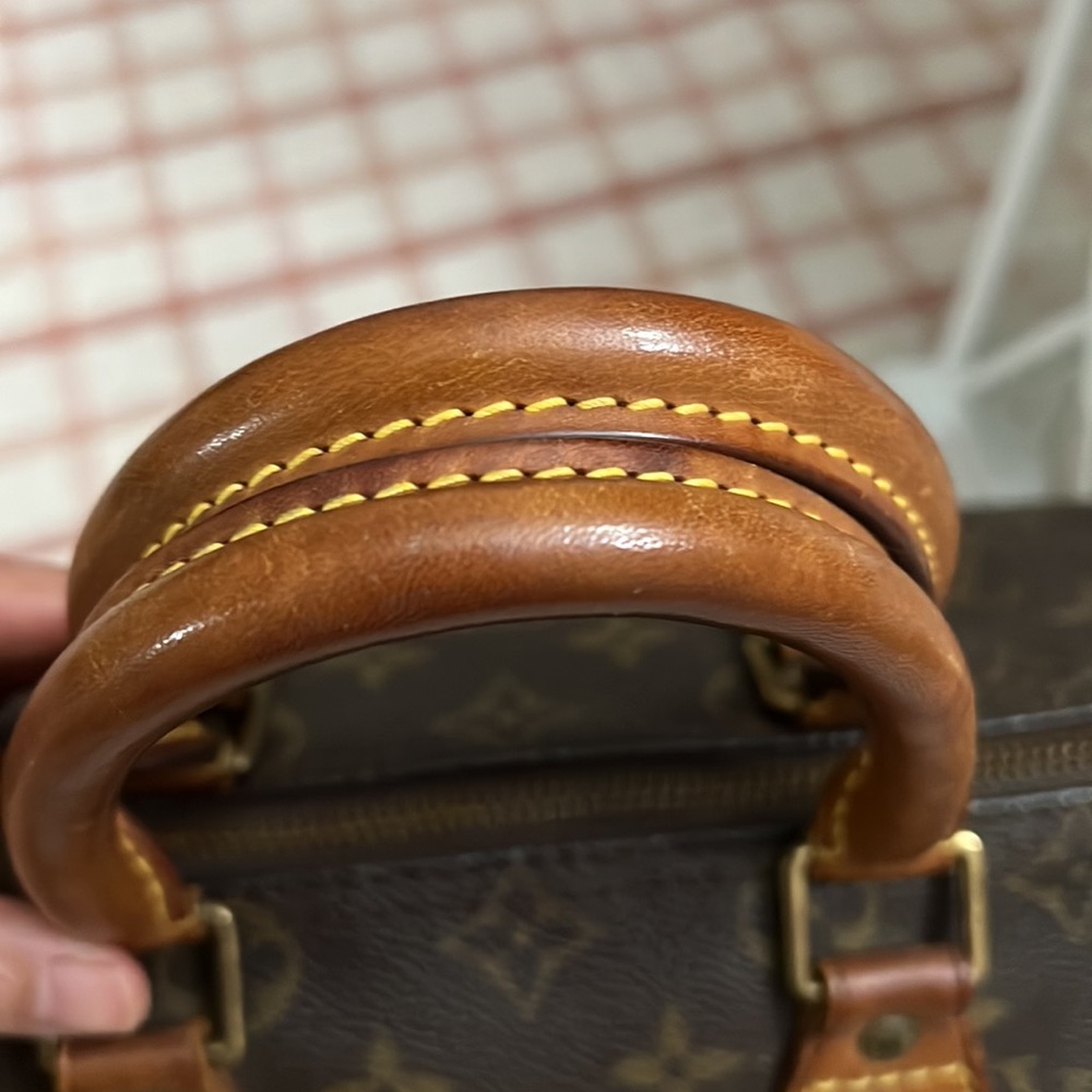 Authentic Louis Vuitton speedy 25 - Picture 2 of 16